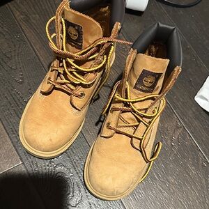 Timberland Brown Leather Boots with Yellow Laces
